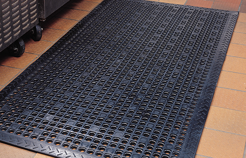 Le tapis de sol en caoutchouc anti-fatigue le tapis de drainage de tapis de  bain antidérapant utilisés dans le bar restaurant de cuisine - Chine Tapis  de cuisine en caoutchouc et tapis